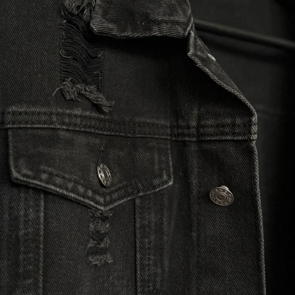 Jean Jacket - Picture 3 of 4